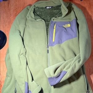 The North Face Olive Fleece Jacket with Yellow Zipper